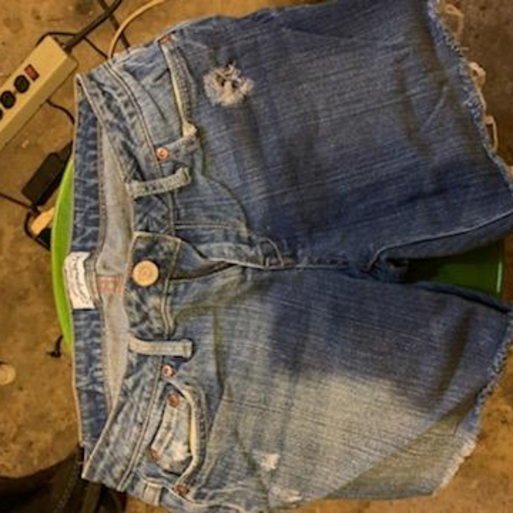 Aeropostale cutoff shorts